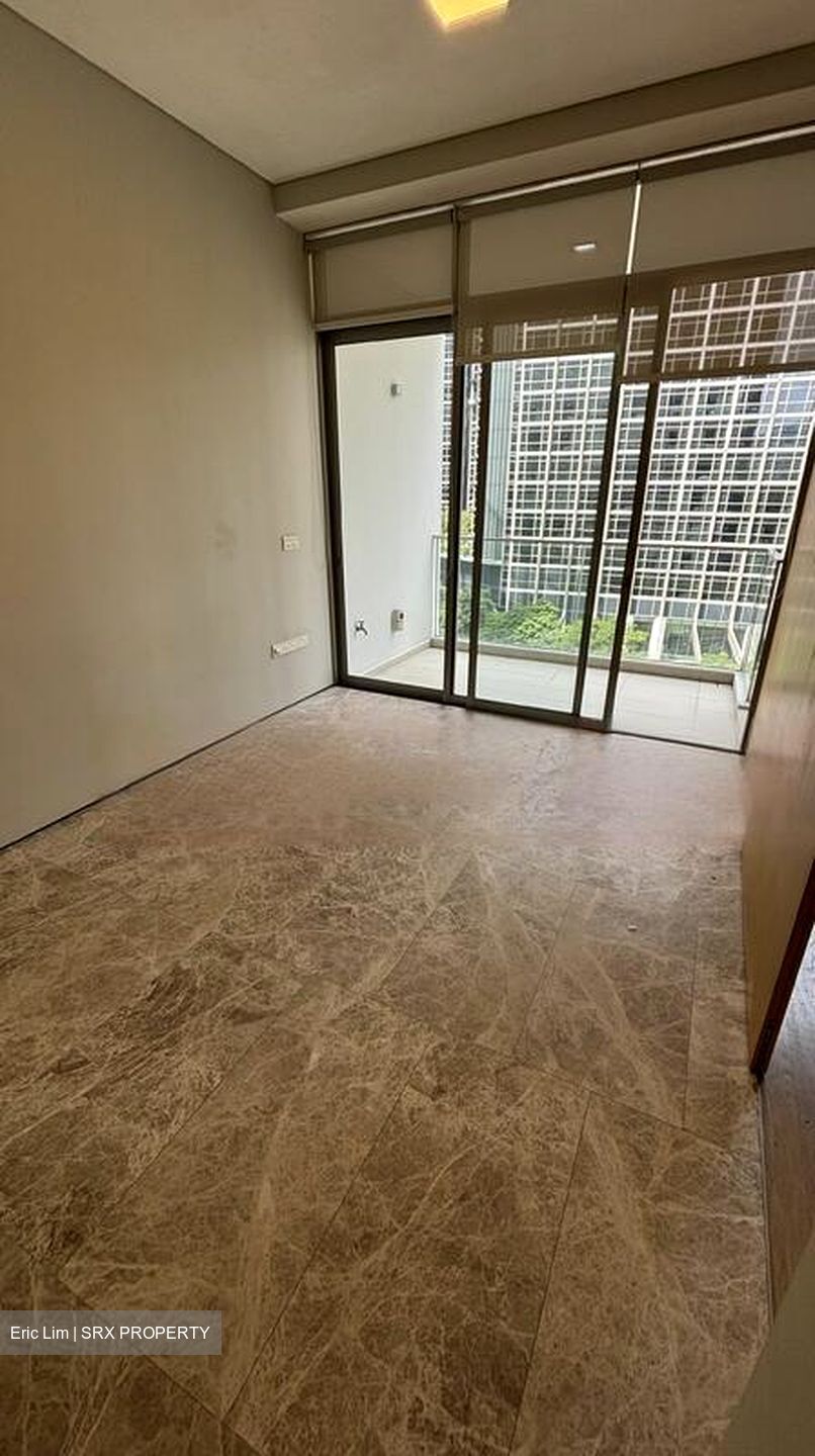 The Laurels (D9), Condominium #584444991